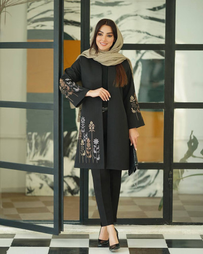 مانتو گلدوزی زنانه مجلسی مازراتی