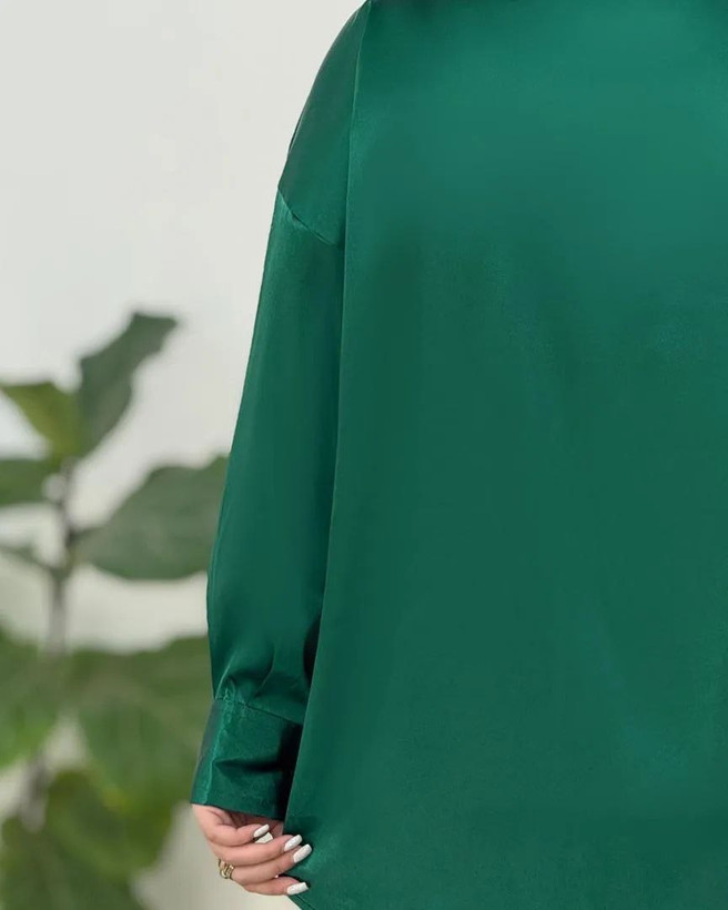 شومیز زنانه یلدایی ساتن خرج کار نگین کاری