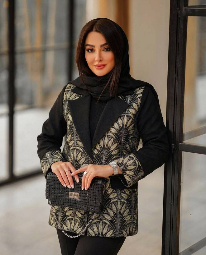 مانتو زنانه عیدانه کرپ ژاکارد کش خرجکار تافته