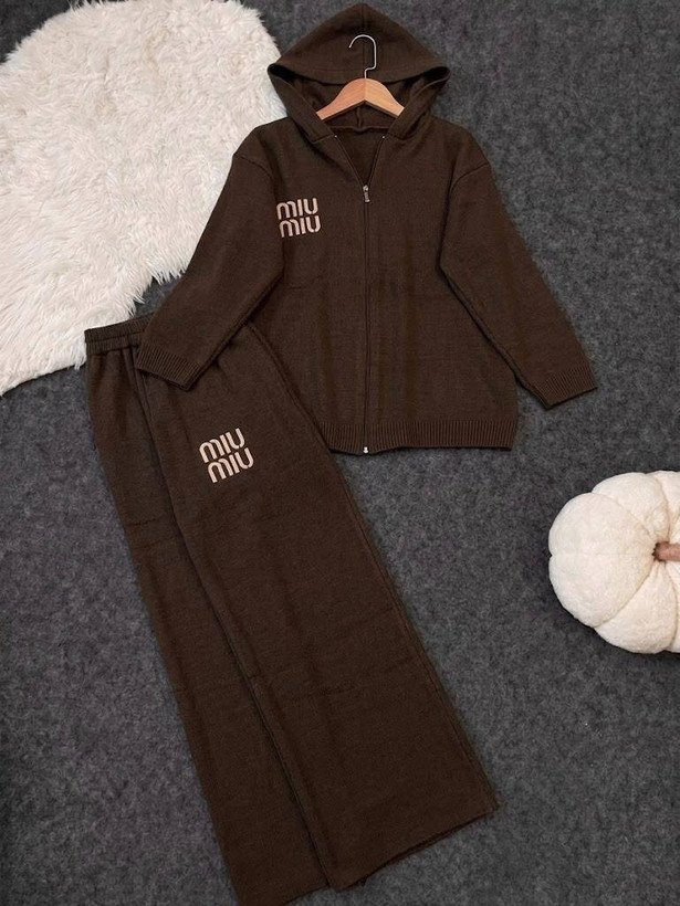 ست سویشرت و شلوار زنانه اسپرت نخ بافت